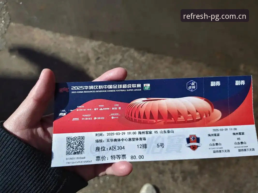 亚洲足球的9张门票，与一场数据里的觉醒